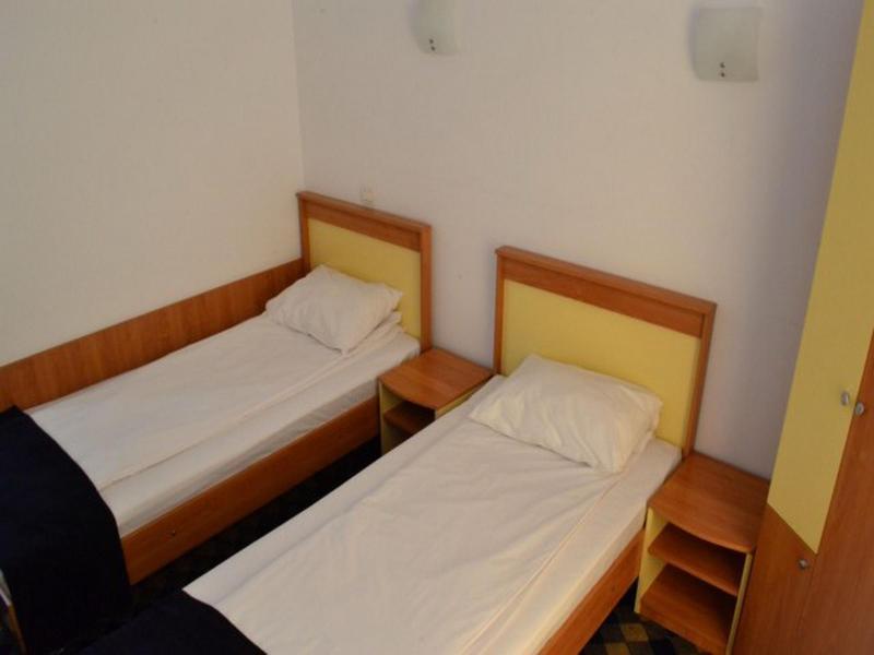 Plus Hotel Craiova Eksteriør billede