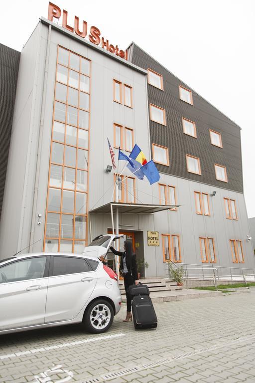 Plus Hotel Craiova Eksteriør billede